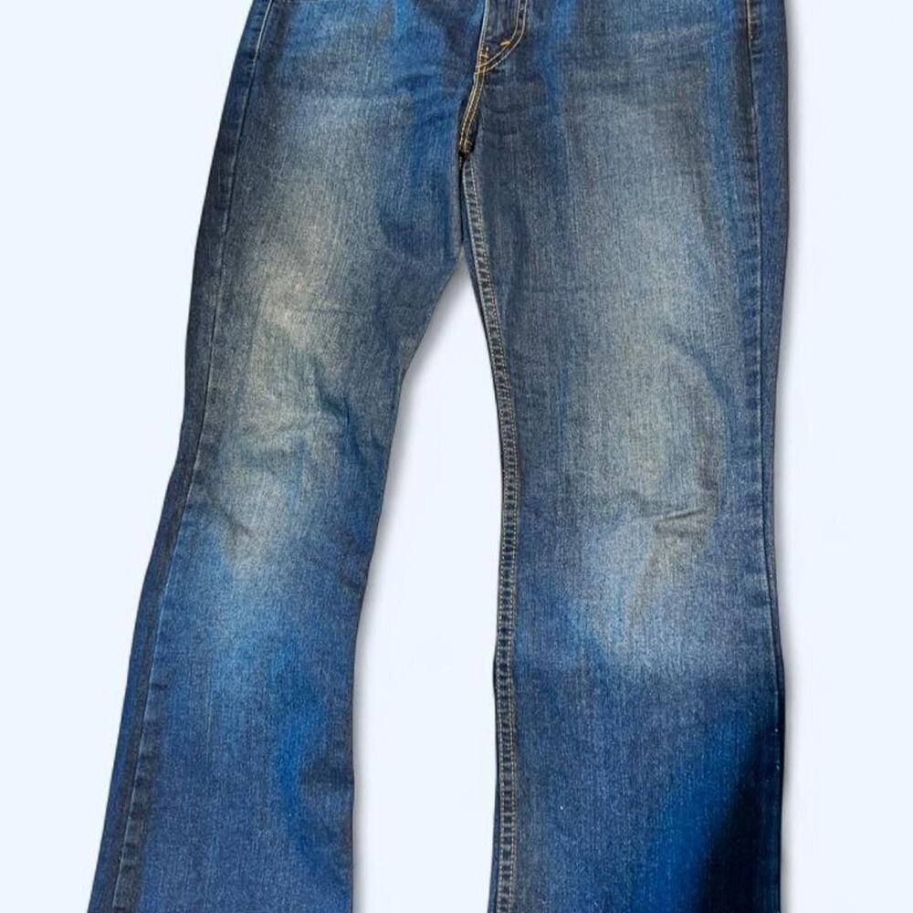 Levi-s Women's Blue and Navy Jeans